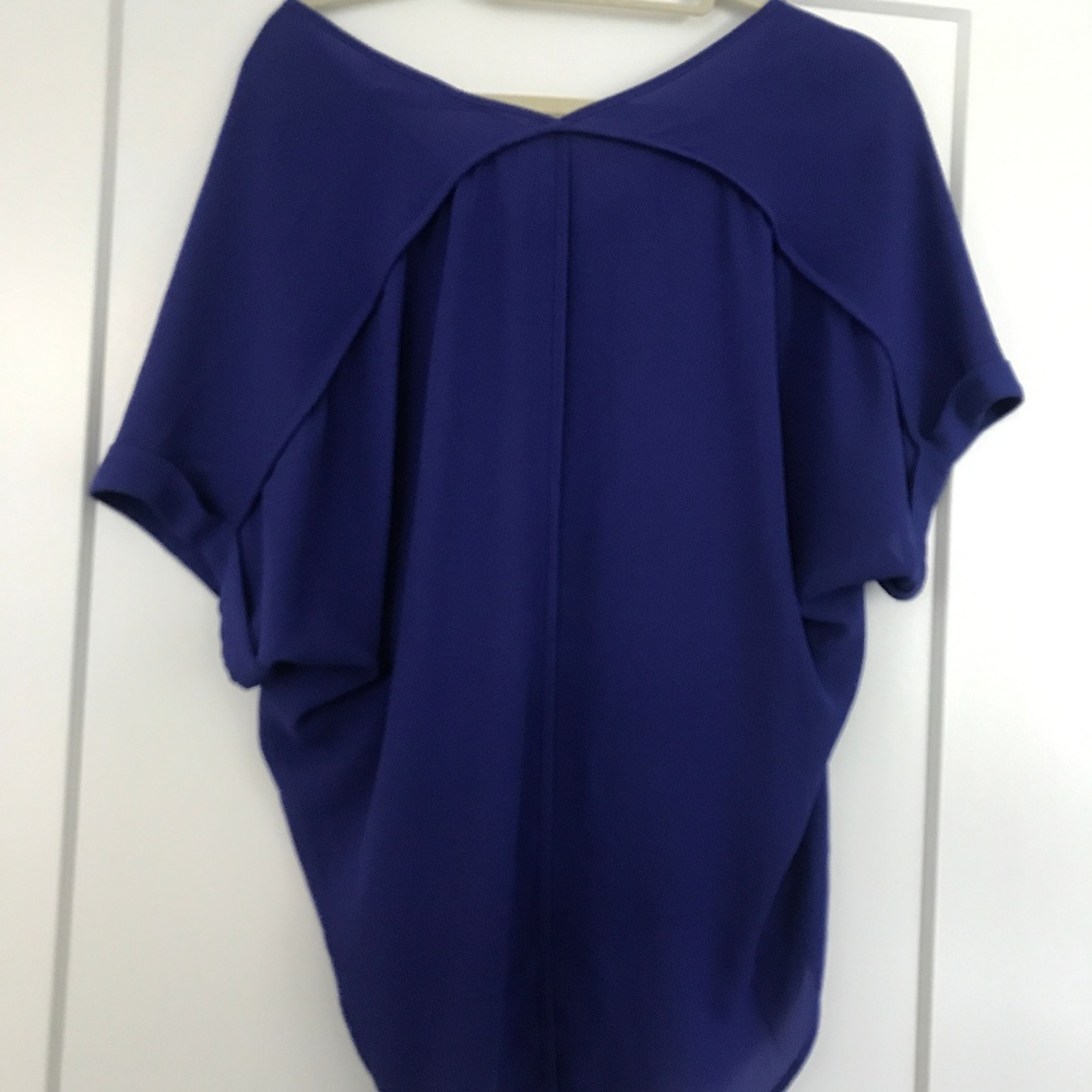 Lush Tunic Top - Picture 3 of 3